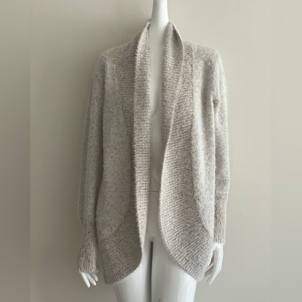 Calvin Klein- Super Soft Cardigan 🤩🥰🌈